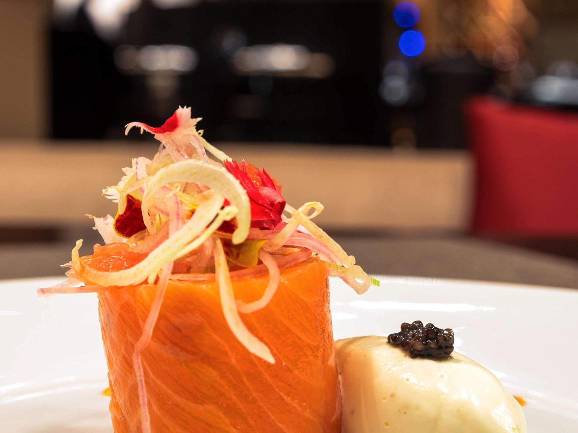 Sofitel Montevideo Casino Carrasco & Spa Екстер'єр фото Salmon and caviar