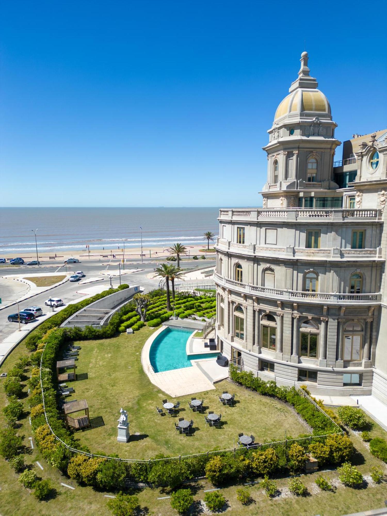 Sofitel Montevideo Casino Carrasco & Spa Екстер'єр фото The Miramar Palace